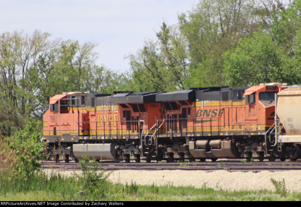 BNSF 7693 6167